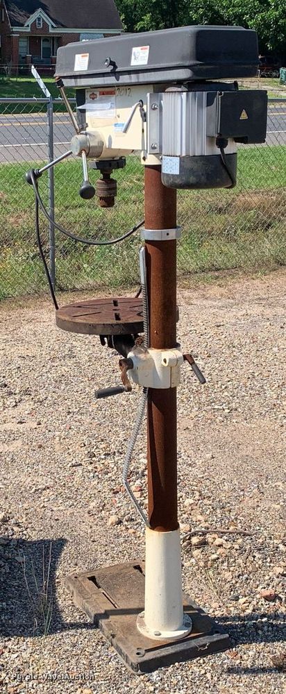 image for item LH9725 2011 Shop Fox W1680 17