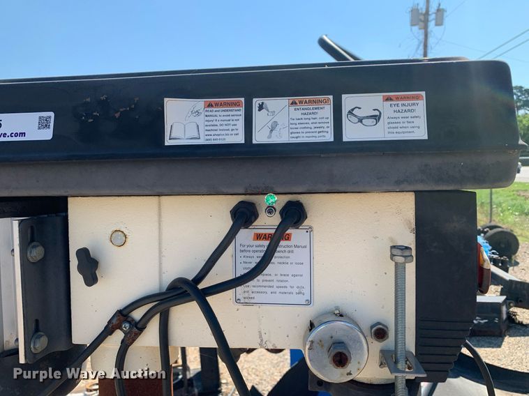 image for item LH9725 2011 Shop Fox W1680 17