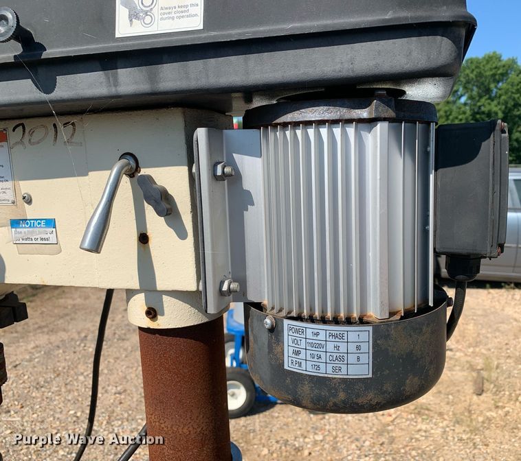 image for item LH9725 2011 Shop Fox W1680 17