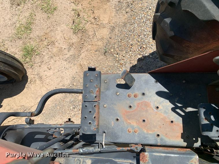 image for item LH9727 2002 Massey Ferguson 451  tractor