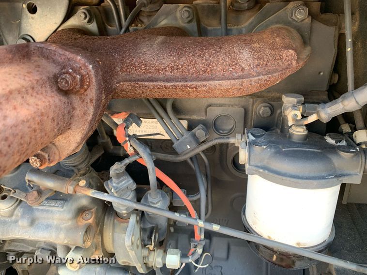 image for item LH9727 2002 Massey Ferguson 451  tractor