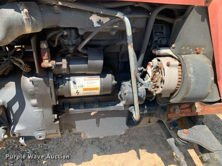 image for item LH9727 2002 Massey Ferguson 451  tractor