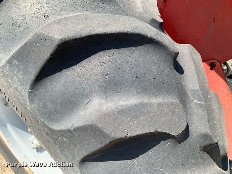 image for item LH9727 2002 Massey Ferguson 451  tractor