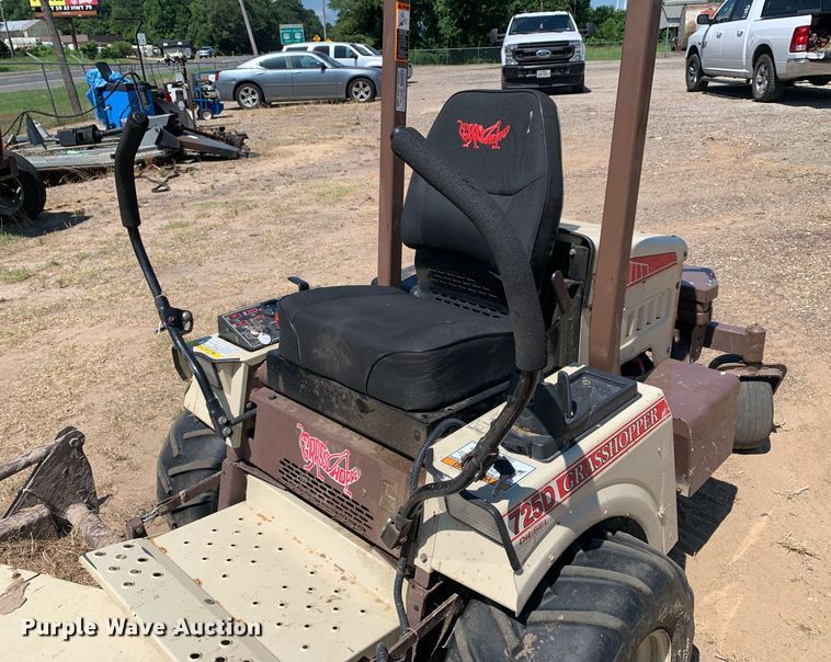 image for item LH9728 Grasshopper 725DT6  ZTR lawn mower