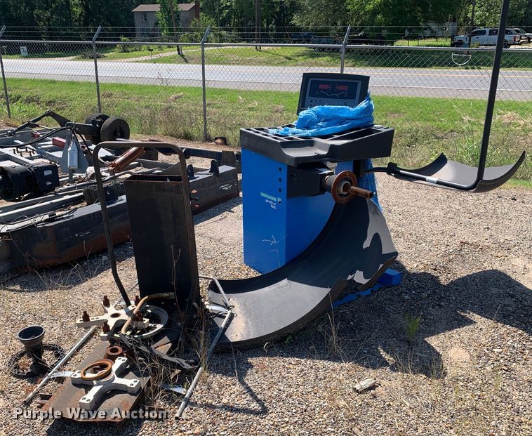 image for item LH9730 Hofmann EEWB710B  tire balancer