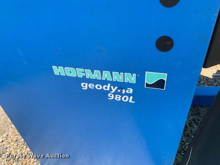 image for item LH9730 Hofmann EEWB710B  tire balancer