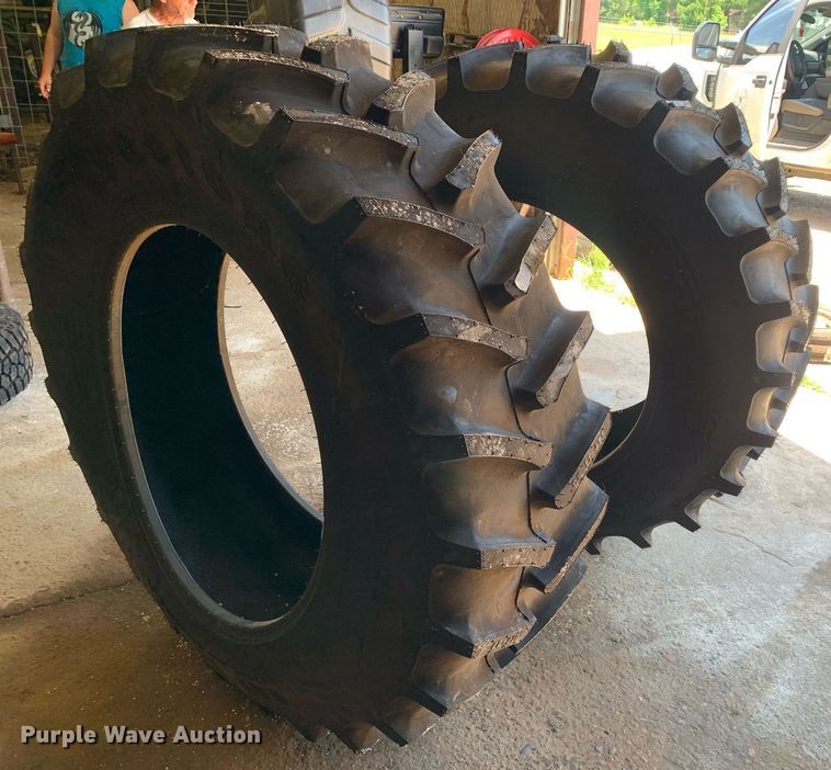 image for item LH9732 (2) Firestone 16.9-30 tires