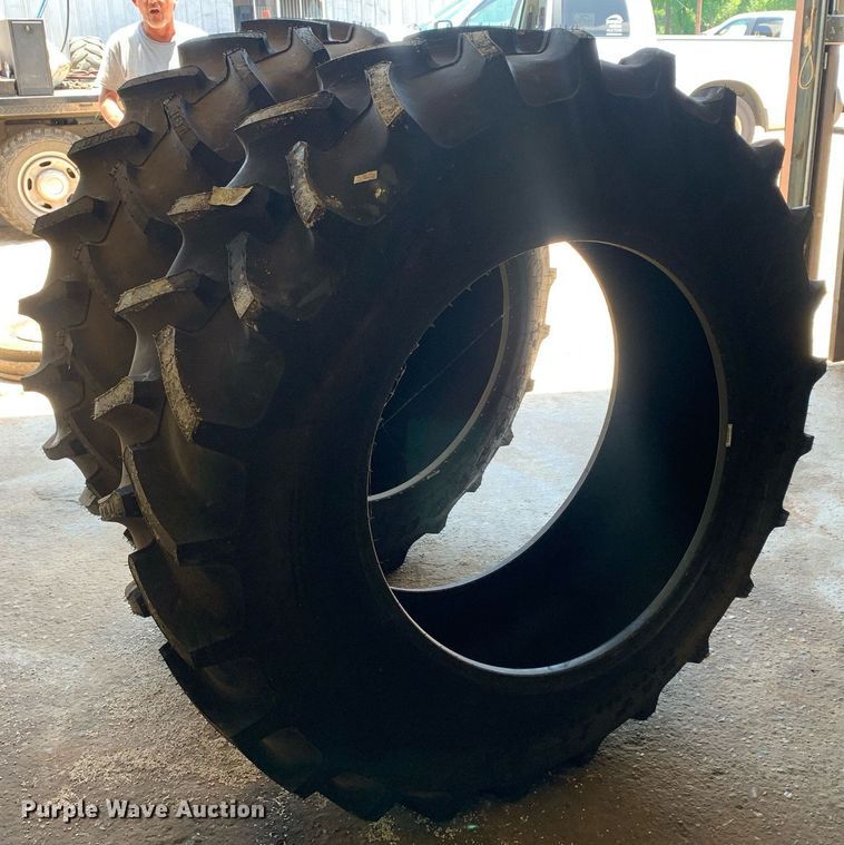 image for item LH9732 (2) Firestone 16.9-30 tires