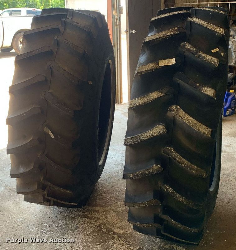 image for item LH9732 (2) Firestone 16.9-30 tires