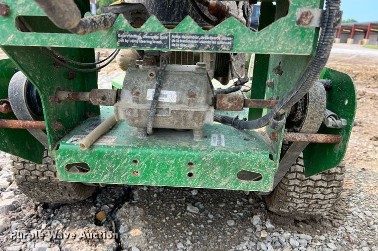 image for item LI9776 John Deere WG36A  lawn mower