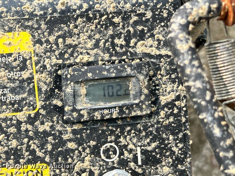 image for item LI9776 John Deere WG36A  lawn mower