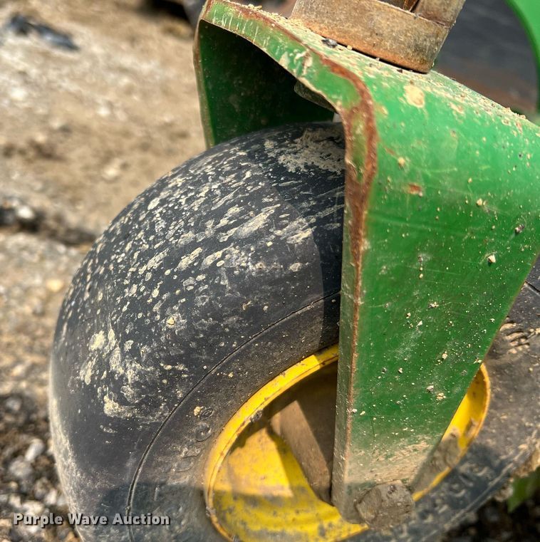 image for item LI9776 John Deere WG36A  lawn mower