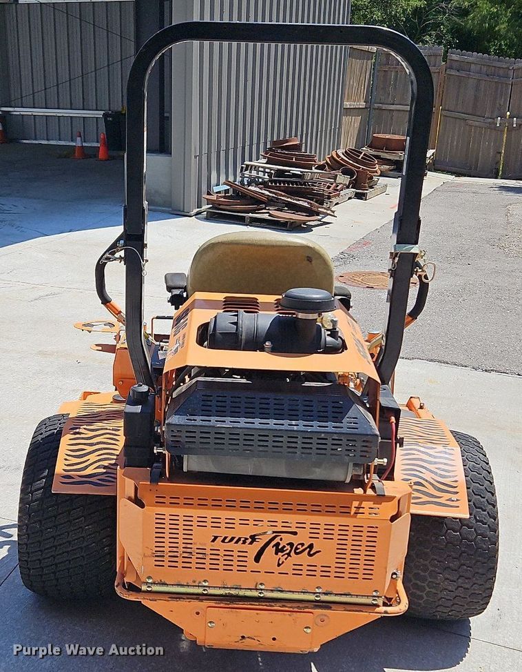 image for item LL9279 Scag Turf Tiger  ZTR lawn mower