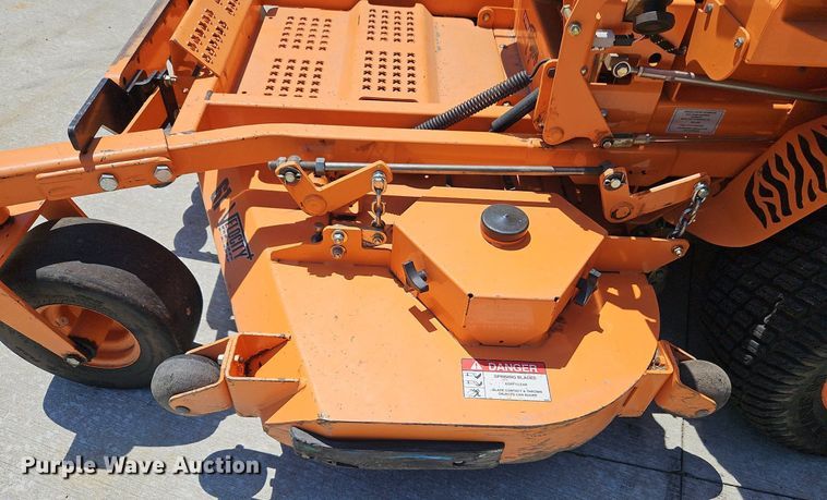 image for item LL9279 Scag Turf Tiger  ZTR lawn mower