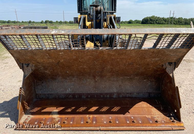 image for item LS9320 2013 John Deere 624K  wheel loader