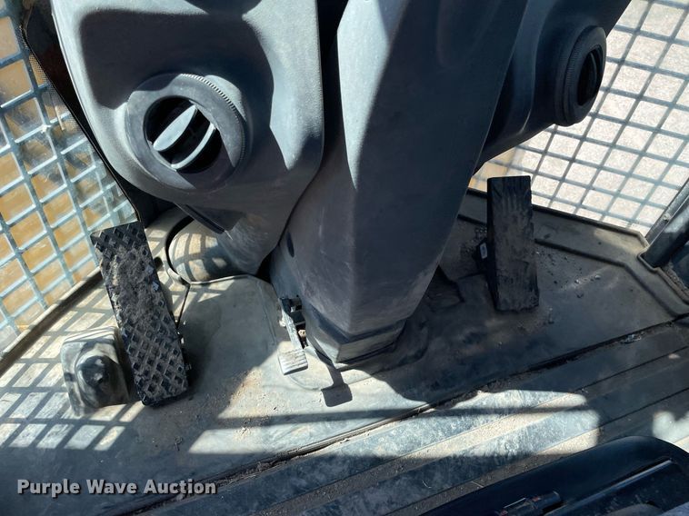 image for item LS9320 2013 John Deere 624K  wheel loader