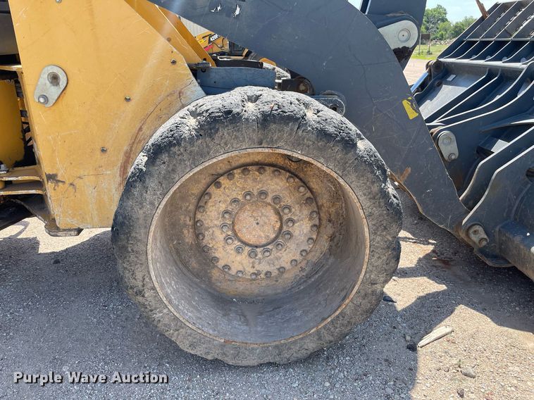 image for item LS9320 2013 John Deere 624K  wheel loader