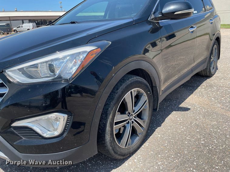 image for item LS9324 2015 Hyundai Santa Fe  SUV