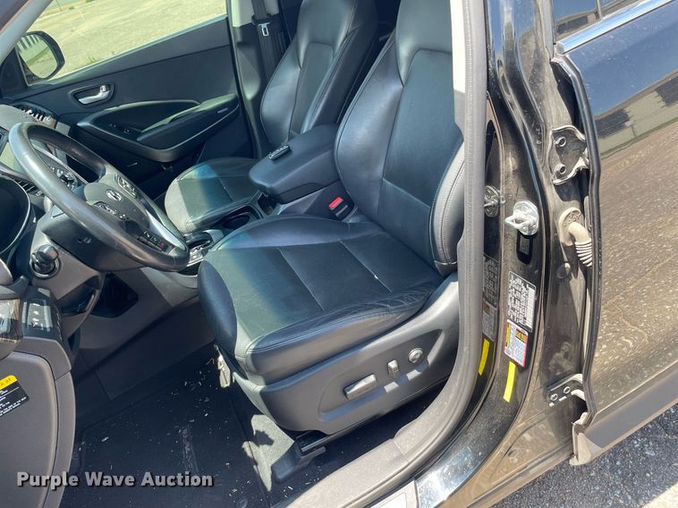 image for item LS9324 2015 Hyundai Santa Fe  SUV