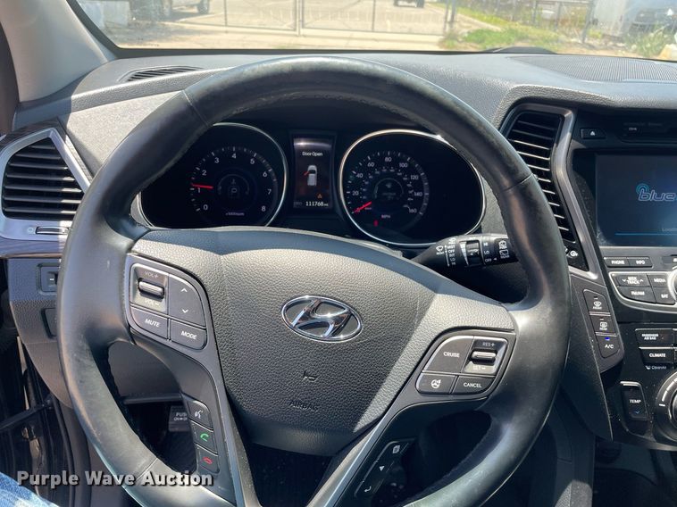 image for item LS9324 2015 Hyundai Santa Fe  SUV