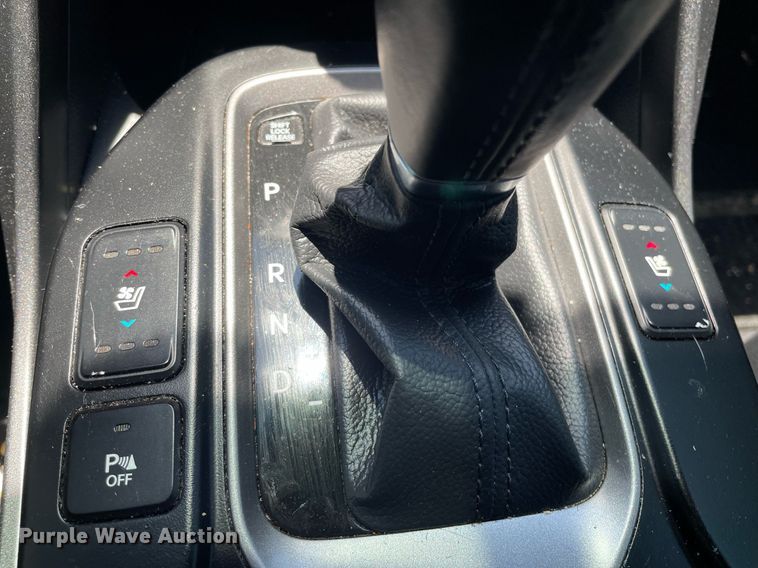 image for item LS9324 2015 Hyundai Santa Fe  SUV