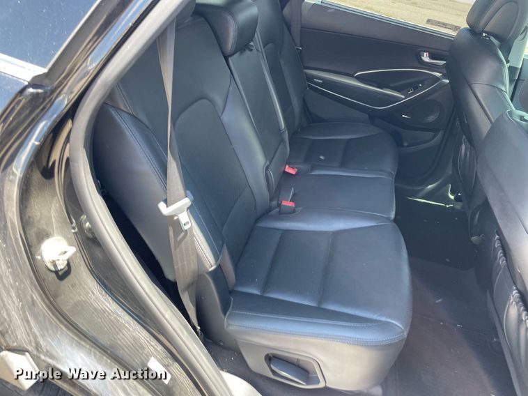 image for item LS9324 2015 Hyundai Santa Fe  SUV