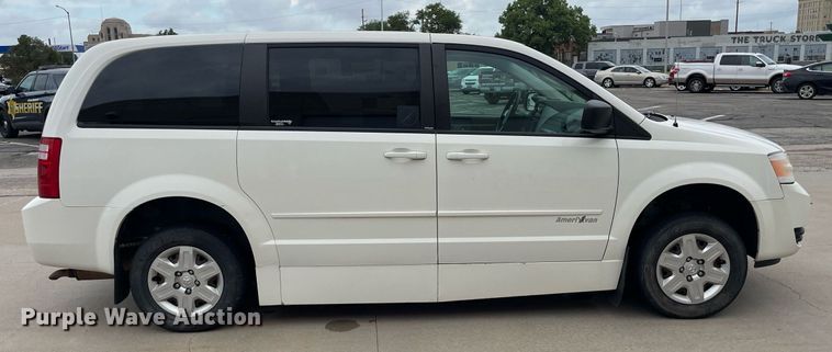 image for item LS9326 2010 Dodge Grand Caravan  handicap accessible van