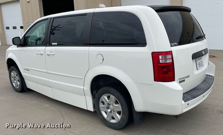 image for item LS9326 2010 Dodge Grand Caravan  handicap accessible van