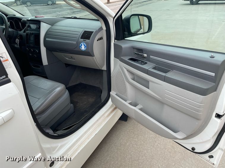image for item LS9326 2010 Dodge Grand Caravan  handicap accessible van