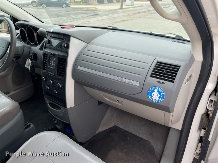 image for item LS9326 2010 Dodge Grand Caravan  handicap accessible van