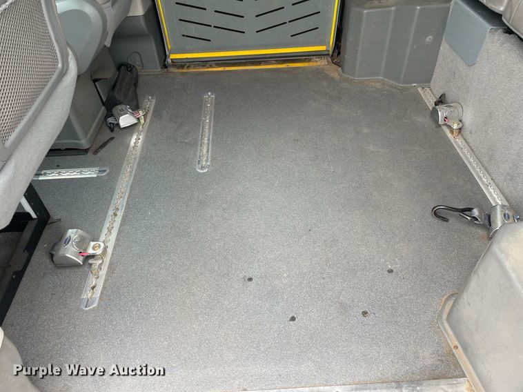 image for item LS9326 2010 Dodge Grand Caravan  handicap accessible van