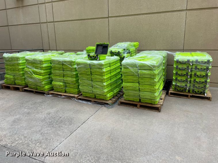 image for item LS9463 Approximately 390 Knowink Poll Pad cases