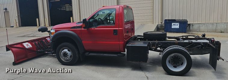 image for item LW9646 2015 Ford F550 Super Duty  truck cab and chassis