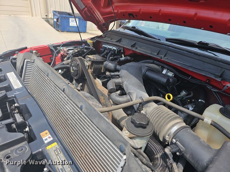 image for item LW9646 2015 Ford F550 Super Duty  truck cab and chassis