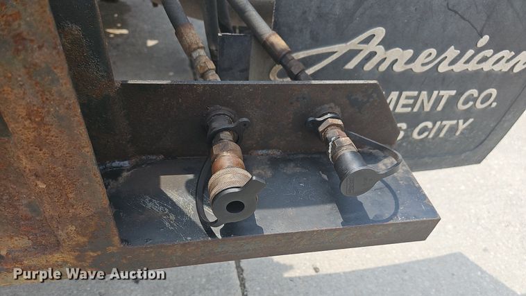 image for item LW9646 2015 Ford F550 Super Duty  truck cab and chassis