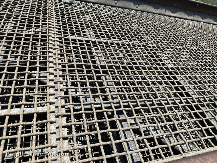 image for item MB9638 1994 Cedarapids CX20SCRSKD  crushing plant