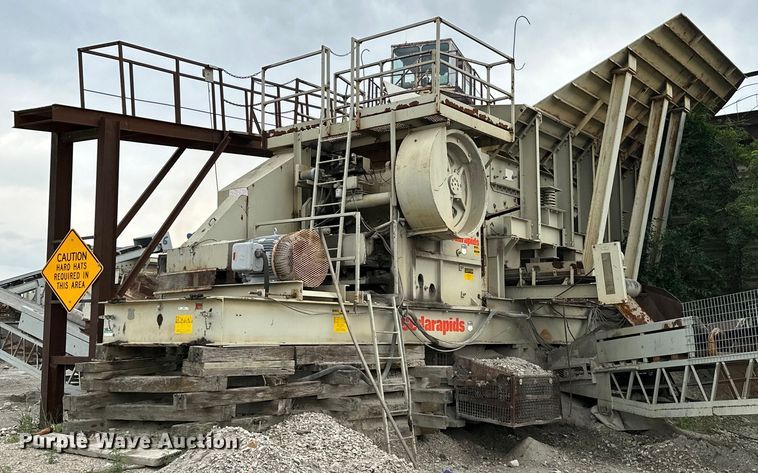 image for item MB9639 1995 Cedarapids  crusher