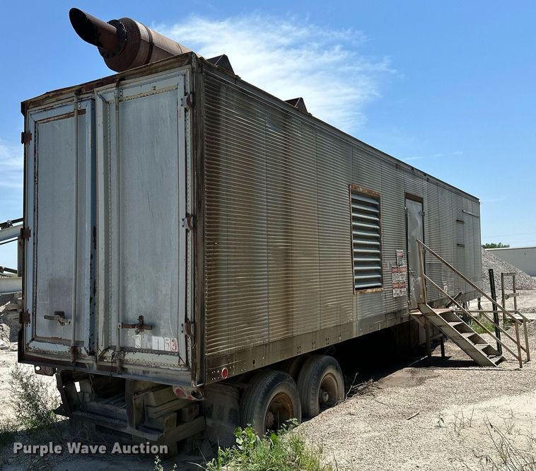 image for item MB9669 Onan 900DFJC  generator with 1978 Fruehauf dry van trailer