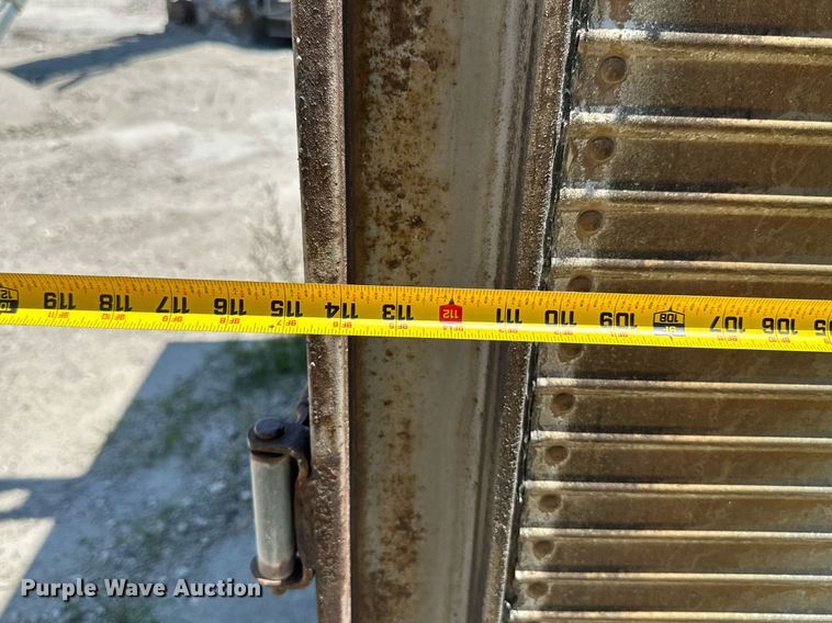 image for item MB9669 Onan 900DFJC  generator with 1978 Fruehauf dry van trailer