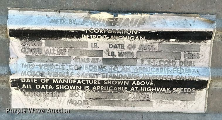 image for item MB9669 Onan 900DFJC  generator with 1978 Fruehauf dry van trailer