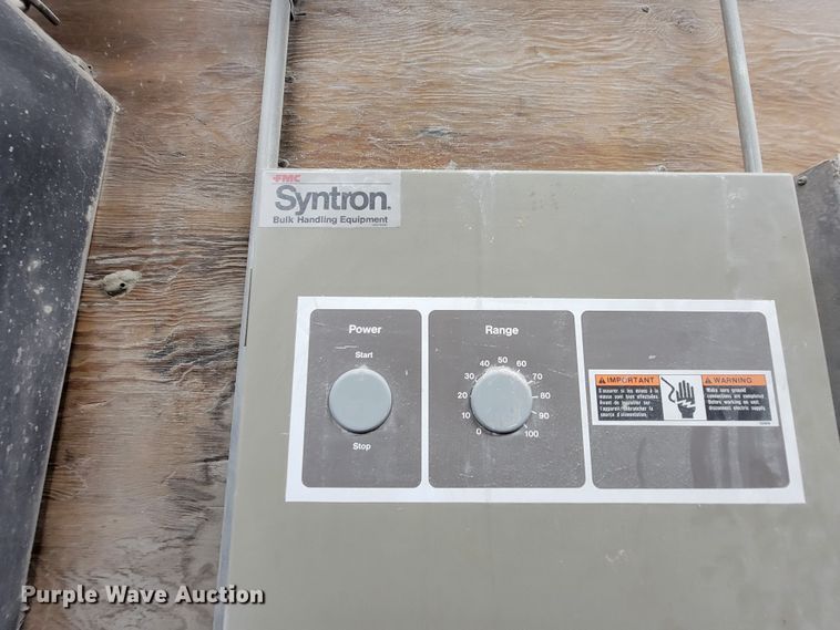 image for item MB9669 Onan 900DFJC  generator with 1978 Fruehauf dry van trailer