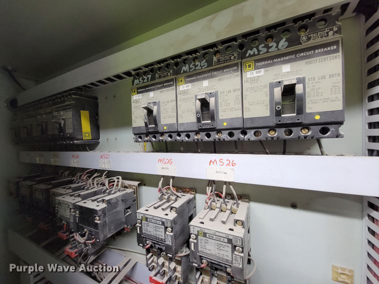 image for item MB9669 Onan 900DFJC  generator with 1978 Fruehauf dry van trailer