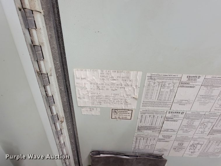 image for item MB9669 Onan 900DFJC  generator with 1978 Fruehauf dry van trailer