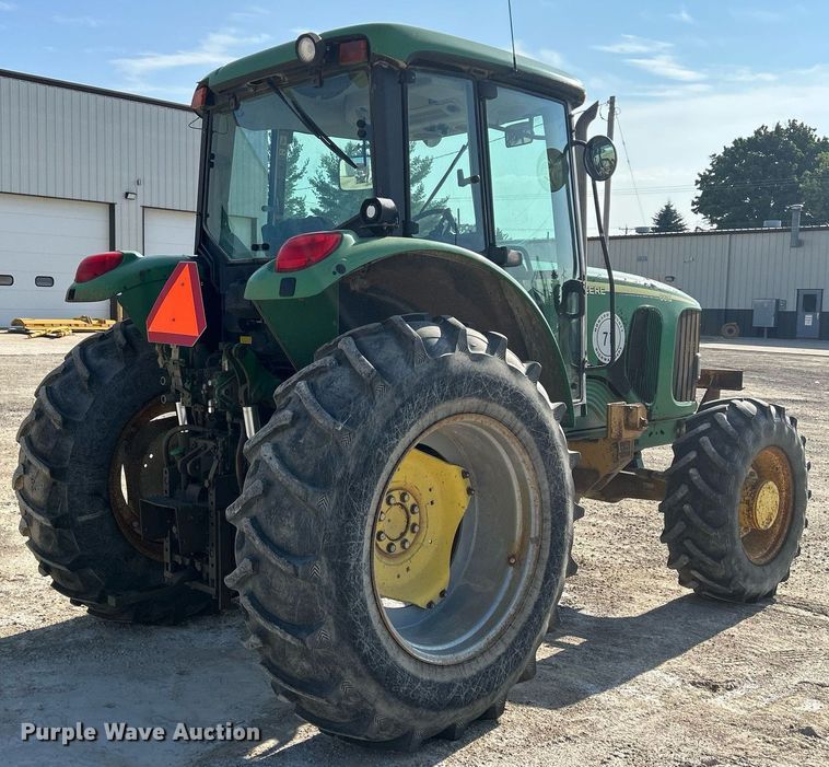 image for item MC9995 John Deere 6615  MFWD tractor