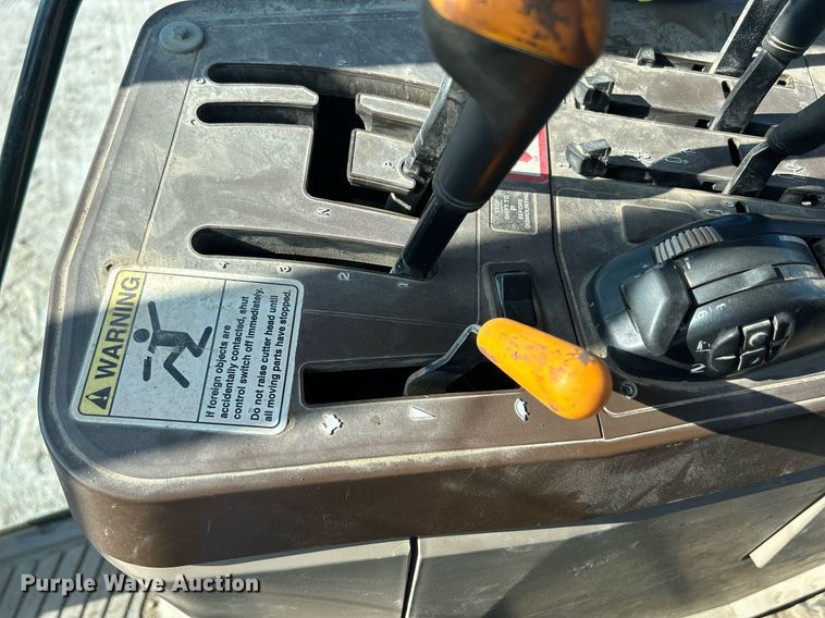 image for item MC9995 John Deere 6615  MFWD tractor