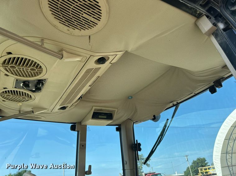 image for item MC9995 John Deere 6615  MFWD tractor