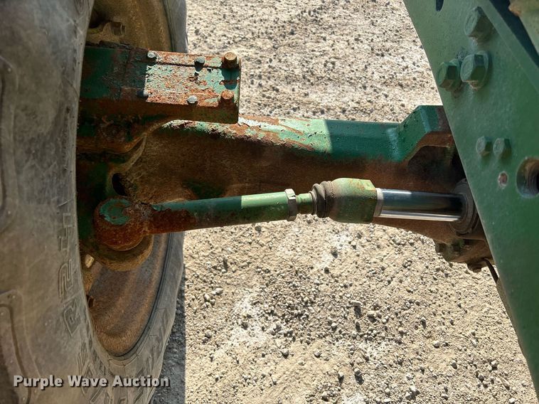 image for item MC9995 John Deere 6615  MFWD tractor
