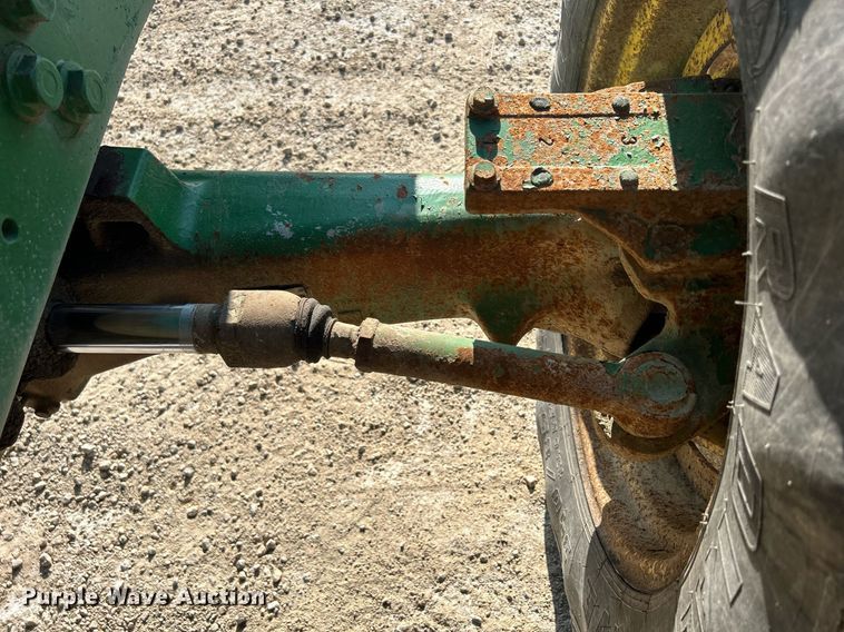 image for item MC9995 John Deere 6615  MFWD tractor