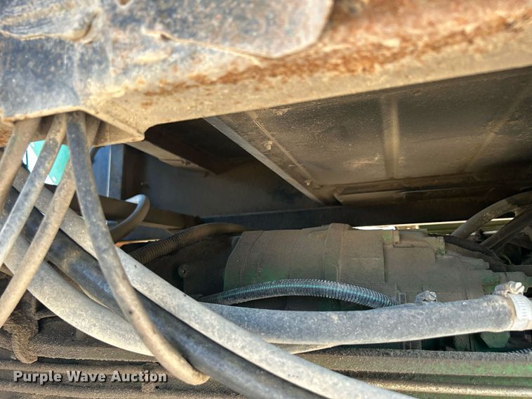 image for item MC9995 John Deere 6615  MFWD tractor