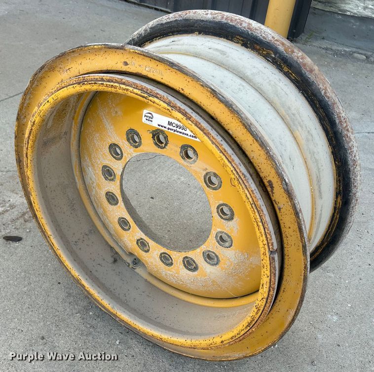 image for item MC9998 John Deere  24" wheel